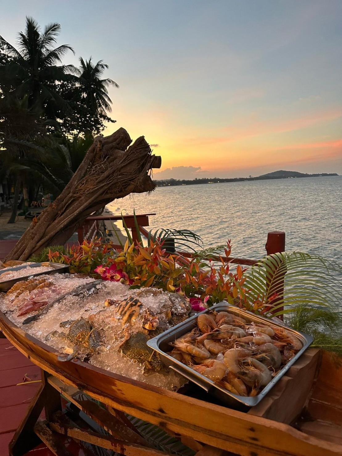 Adarin Beach Resort หาดแม่น้ำ ภายนอก รูปภาพ